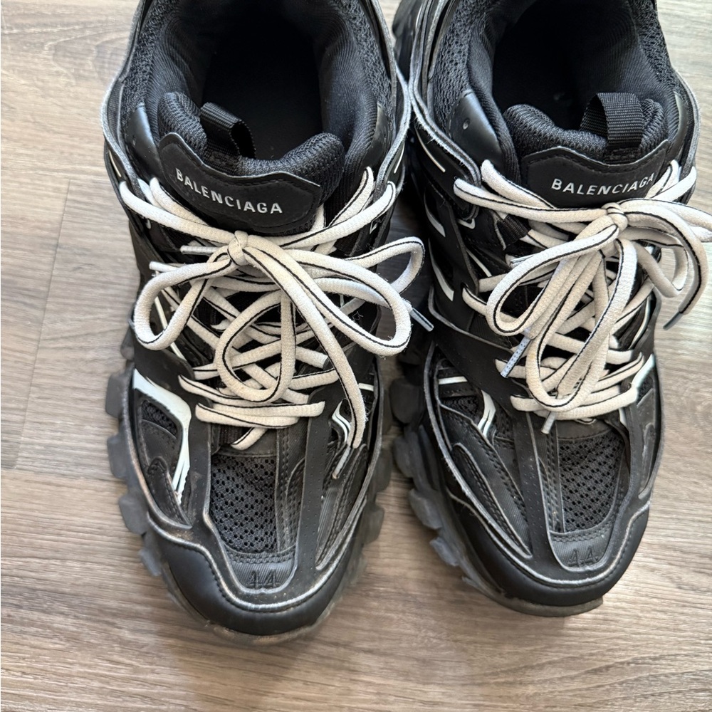 Balenciaga Monochrome Trail Sneakers - Picture 5 of 6